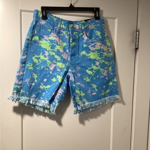 NWT Wild Fable Tie-Dye High Rise Bermuda Shorts Size 4/27W - Picture 2 of 8